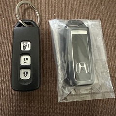 高年式低走行車検長いバッテリー新品交換済み(カオス）の画像