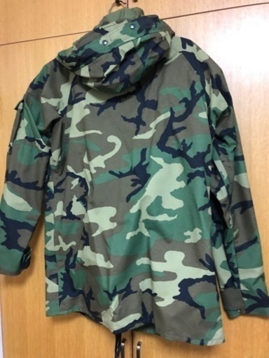 実物　USカモフラージュ、コールドウェザー、パーカーSize M Long