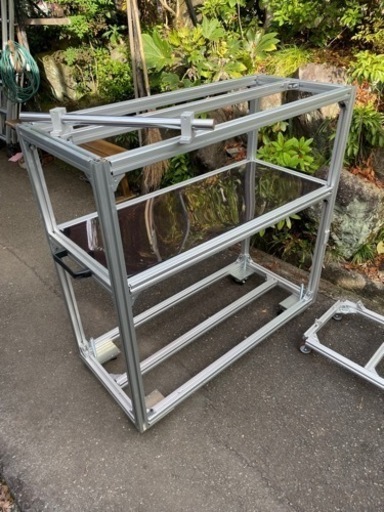 ラック　アルミ　綺麗