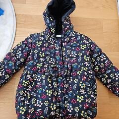 美品110㎝女の子ダウンコート