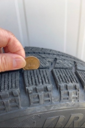 純正トヨタ　スタッドレスタイヤ4本セット　195/65R15