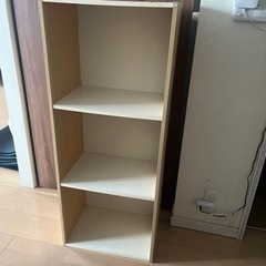 本棚 幅高さ計約140センチサイズ