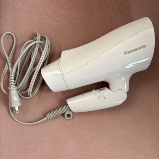 Panasonic EH-NE5J ヘアドライヤー　ホワイト　ionity