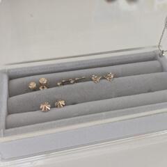 無印ジュエリーケース(アクセサリー付き)の画像