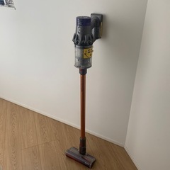 ダイソンSV12コードレスクリーナー