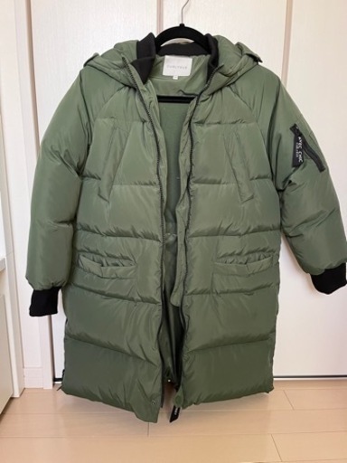 美品 ダウンコート　サイズ140と150セット