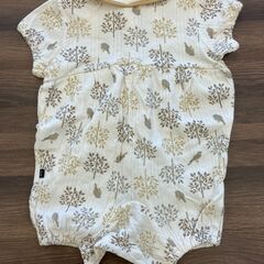 【中古】50～70㎝　ベビーロンパース（半袖）の画像