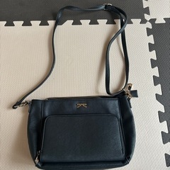 ショルダーバッグ