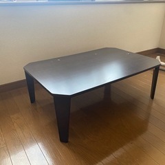 テーブル