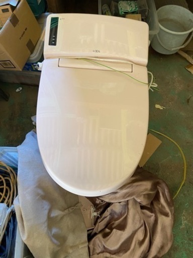 シャワートイレ