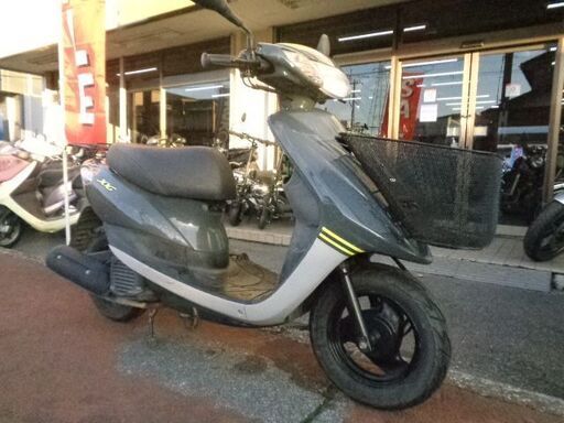 NO.4834　ＪＯＧ （ジョグ）ＳＡ５５Ｊ　水冷４サイクルエンジン　フューエルインジェクション車　前カゴ付き　カーキグレー　☆彡