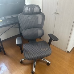 LOWYAオフィスチェア･ゲームチェア