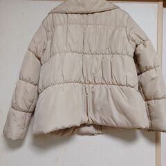 値下げ！子ども140cmアウター　ジャンパーの画像