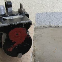 真空ポンプ　ジャンク　　の画像