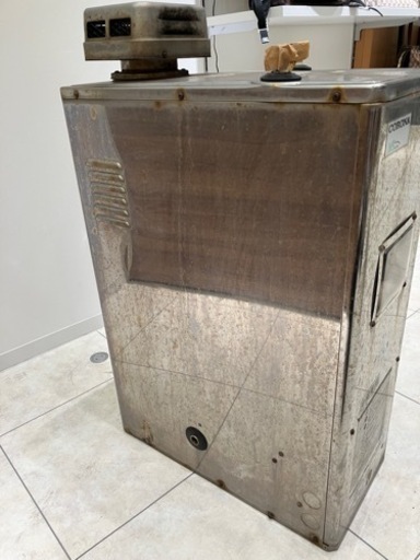 ⭐︎石油小型給湯器⭐︎ コロナ ボイラー 中古 UIB-NS30X4