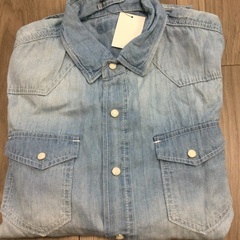 新品セール❗️ブランド⭐️サンプル品シャツ2枚セットS⭐️半袖デニム7部袖　訳ありの画像