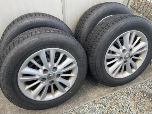 スタットレスタイヤ215/60R16 クラウン純正ホイール・ナット付き