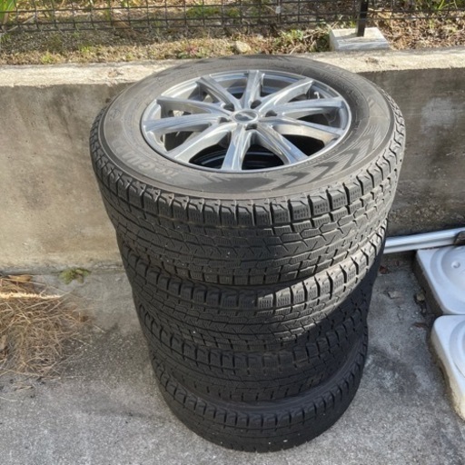 引き渡し予定済み。17インチ　スタッドレスタイヤホイールセット 225/65R17
