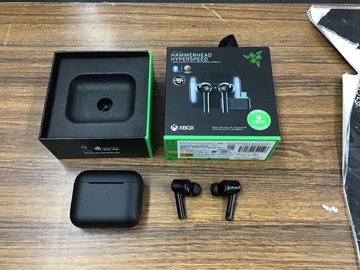 Razer 低遅延ワイヤレスゲーミングイヤホン HAMMERHEAD HYPERSPEED