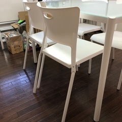 テーブル&椅子4脚　※即取引希望の画像