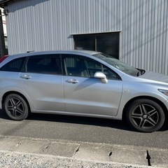 ホンダ　ストリーム　RN8の画像