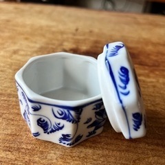 タイ　小物入れの画像