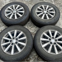 ブリヂストン　スタッドレス　最高峰　ブリザックVRX3 195/65R15 2ヶ月使用