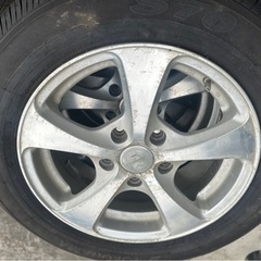 ブリヂストン　スタッドレス　最高峰　ブリザックVRX3 195/65R15 2ヶ月使用