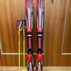 子供用スキー板とポールセット