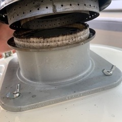 【終了】ポータブル石油ストーブ白レトロ風の画像