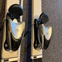 スキー　板のみの画像