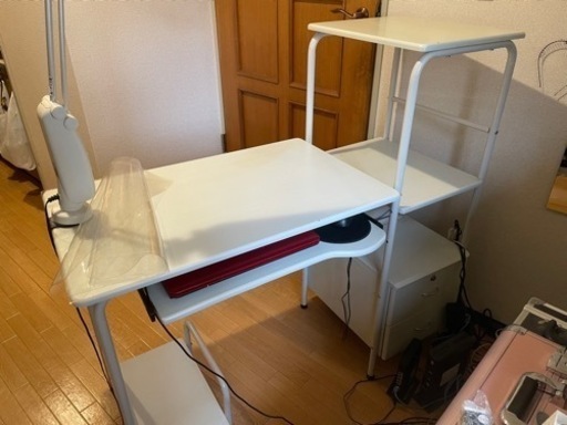 【交渉中】引き出し収納付きネイルデスク　パソコンデスク