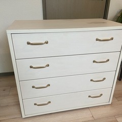 家具　収納棚