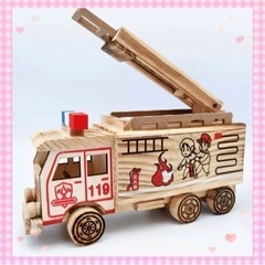 木製おもちゃ　消防車　はしご消防車　車　ミニカー　子供　キッズ　保育園の画像
