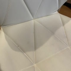 【交渉中】ネイルチェア　昇降スツールの画像