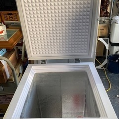 ヒジル・電気冷凍庫　（お話し中）の画像