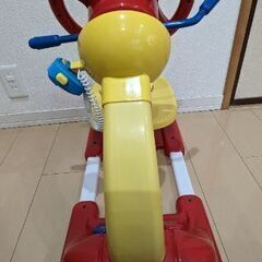 アンパンマンの乗用玩具