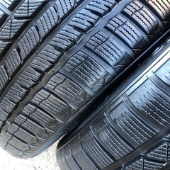 185/55R16 スタッドレスタイヤ冬タイヤの画像