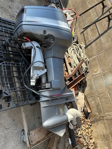 ヤマハ2スト　船外機　140馬力