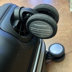 12/25 値下げ🧳カッコいい🧳SKY NAVIGATOR 60L キャリーバッグ スカイナビゲーター 黒 鍵付 美品 283の画像