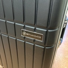 12/25 値下げ🧳カッコいい🧳SKY NAVIGATOR 60L キャリーバッグ スカイナビゲーター 黒 鍵付 美品 283の画像
