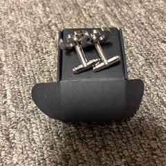 カフスボタンの画像