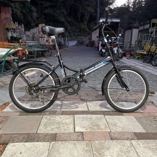 クロスバイク weekend bikes 28インチ グリーン ギア7速 【リサイクル