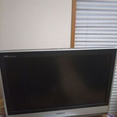 旧式テレビ