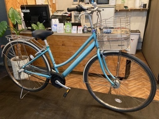 【年末セール！防犯登録料　無料！ ブリヂストン　アルベルト前後タイヤ・チューブ新品！】LEDオートライト　内装3段　27インチ自転車　水色