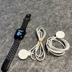 Apple watch SE 40mm GPS アップルウォッチ