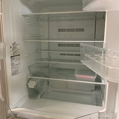 冷蔵庫の画像