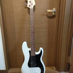 ベース　音出ます！