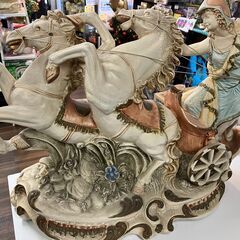 馬車ベンハー　西洋美術品　インテリア　置物　イタリア　洋風　アンティーク 陶器 馬車ベンハー 西洋美術品 インテリア 置物 イタリア 洋風 人形 豪華な
