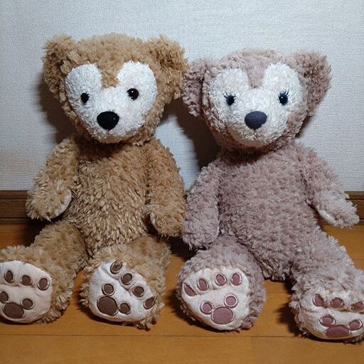 ダッフィーとシェリーメイのぬいぐるみ２体いっしょに